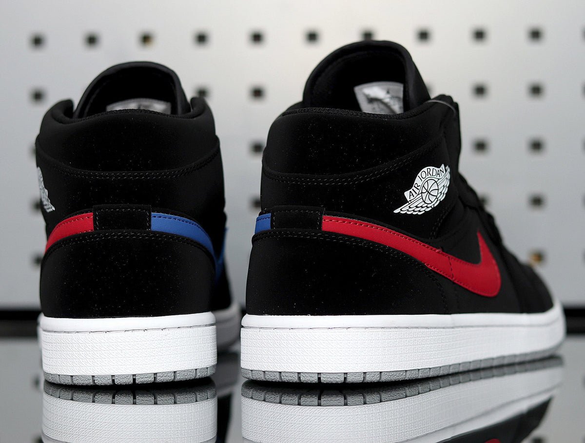 Jordan High-Top Sneakers Black Red Blue 554725-065