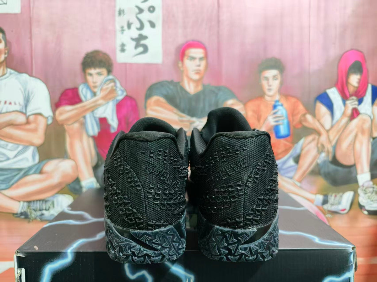 Nike Black and Gold Basketball Sneakers