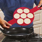 Silicone Non-Stick 6-Round Pancake Mold Red Cooking Tool
