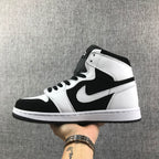 Jordan Air Jordan 1 High Black and White Sneakers 554724-113