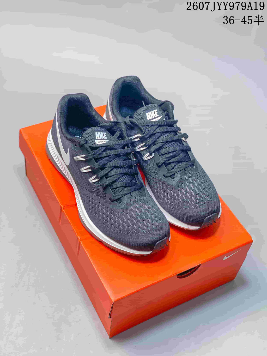 Nike Air Zoom Winflo 5 Running Sneakers Dark Gray White