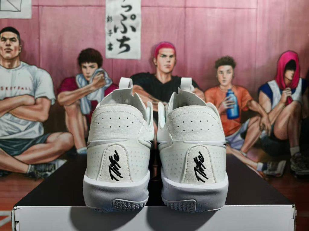 Nike White and Black Basketball Sneakers