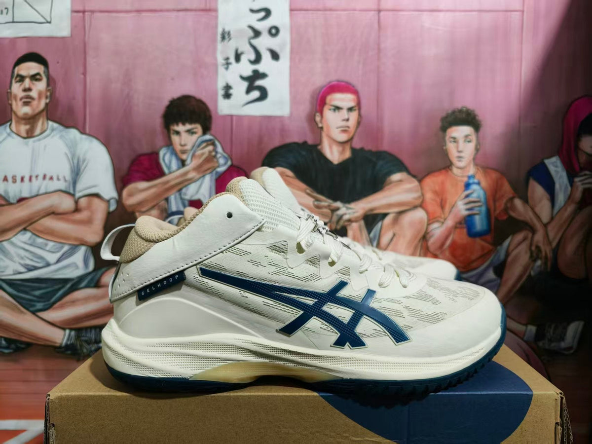 ASICS Basketball Sneakers Cream and Navy