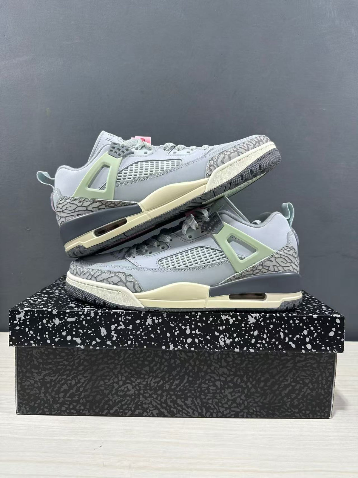 Jordan Spizike Low Grey White FQ1759-401 Sneakers