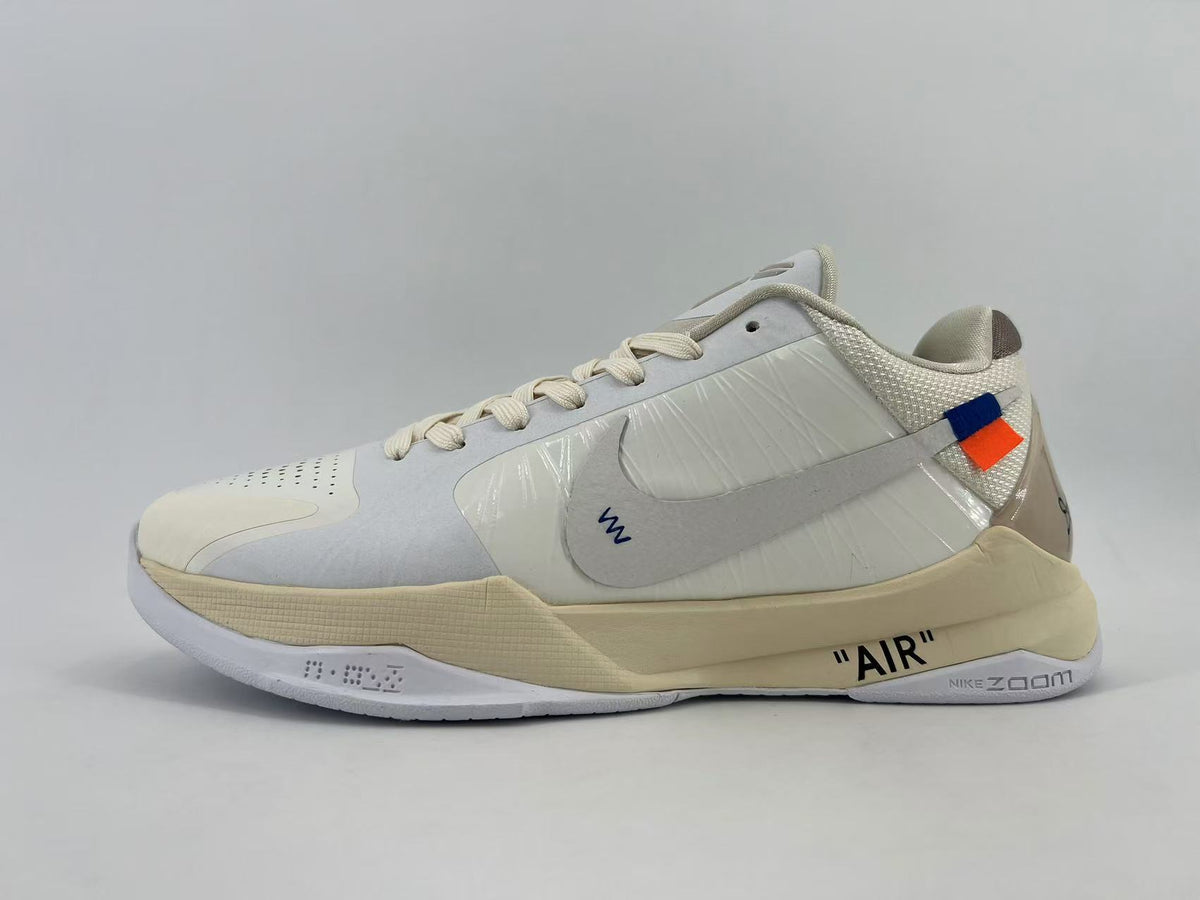 Nike DB4796-101 Low-Top Sneakers