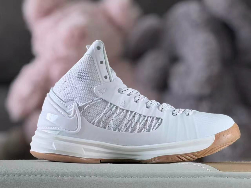Nike HD2012 Kids Basketball Shoes, White and Gum