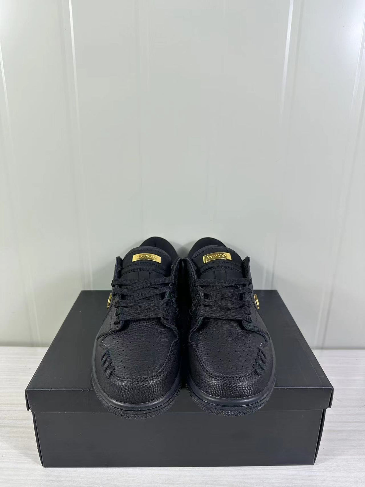 Jordan Air Jordan 1 Low Black Gold FN5032-007