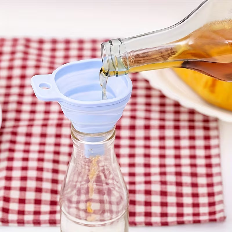 1pc Foldable Funnel Portable Mini Collapsible Kitchen Liquid Tool