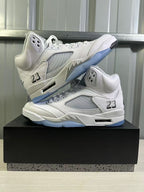 Jordan Air Jordan 5 White/Silver Sneakers HQ7978-103