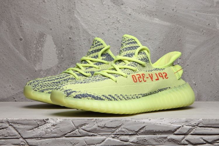 Yeezy 350 V2 Sneakers Lime Green Knit