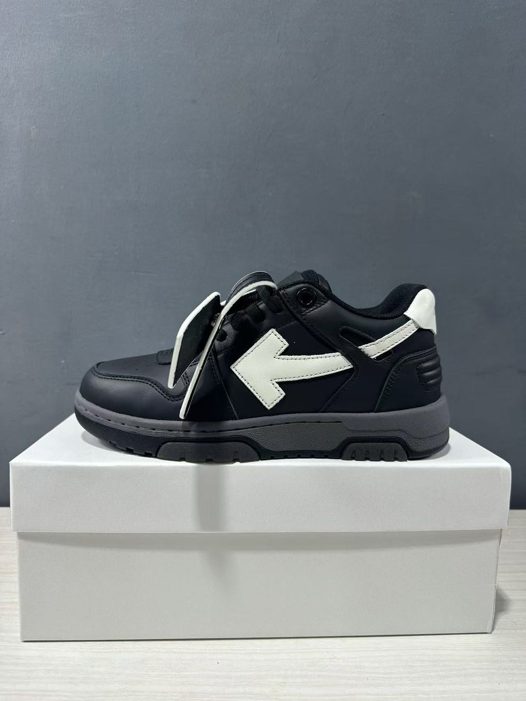 Off-White Out Of Office Low-Top Sneakers Black White