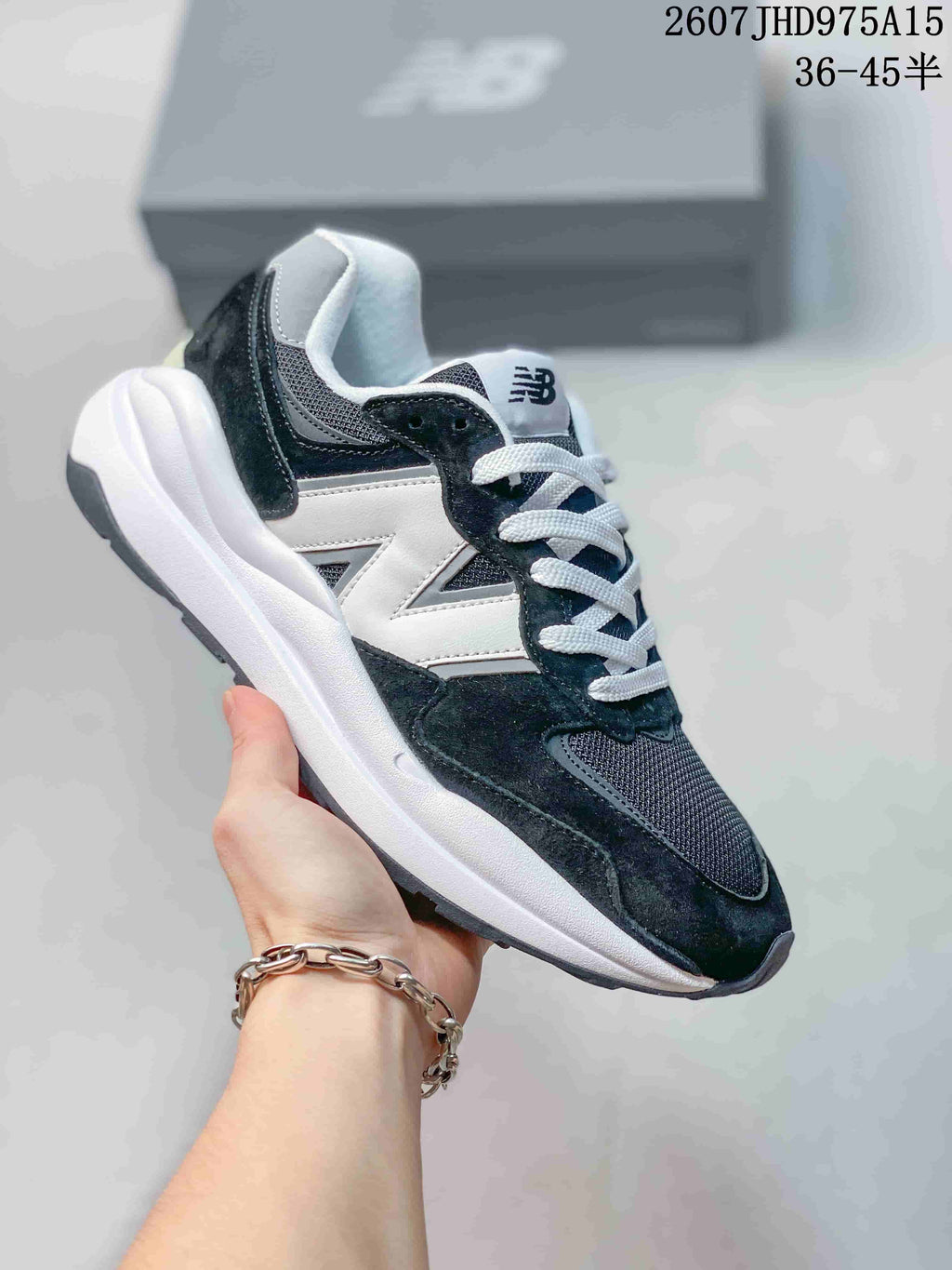 New Balance 5740 Sneakers M5740VLB