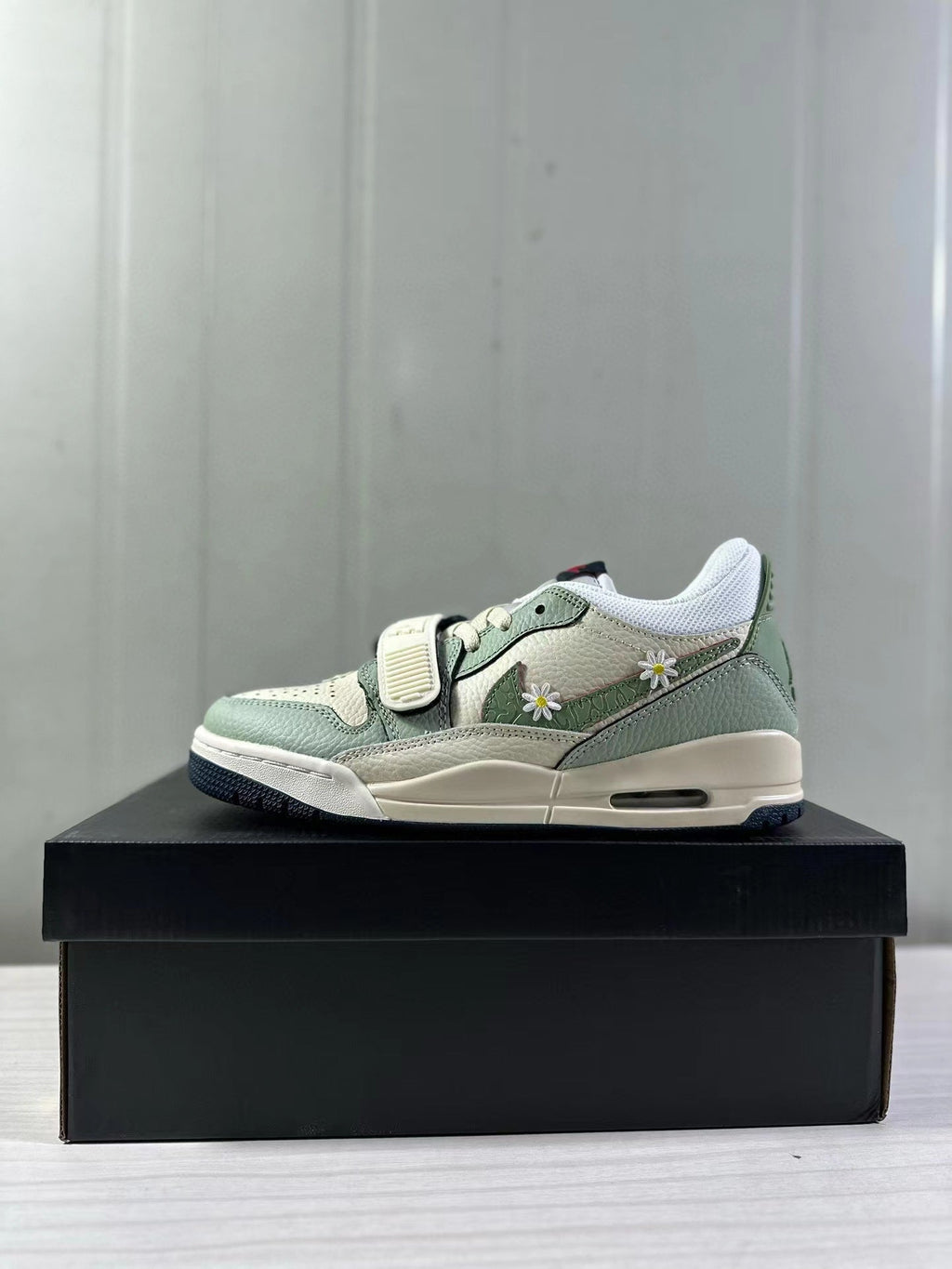 Jordan Air Jordan Legacy 312 Low Mint Green Sneakers CD9054-146