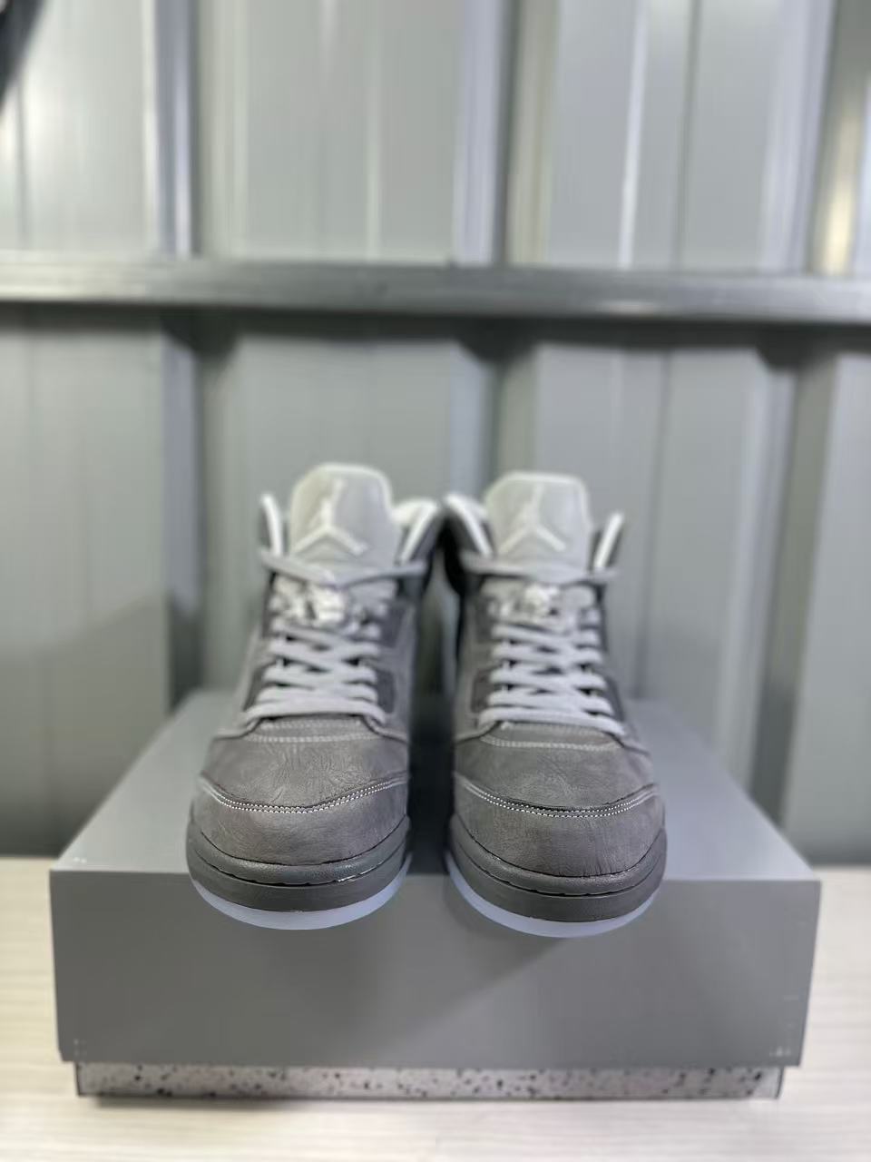 Jordan Air Jordan 5 Wolf Grey Sneakers DD0587-002