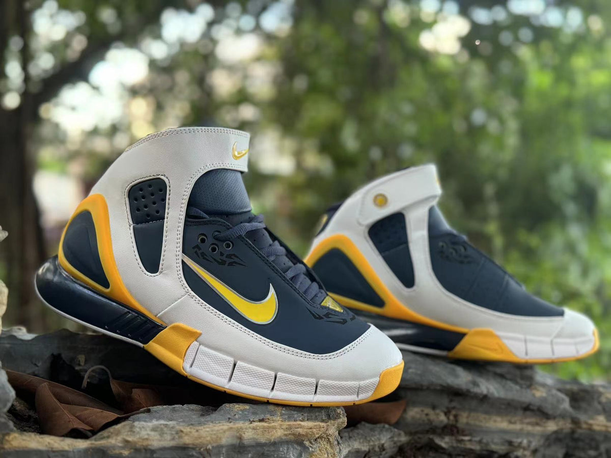 Nike Kobe 2K5 High-Top Basketball Shoes Lakers Blue and Yellow