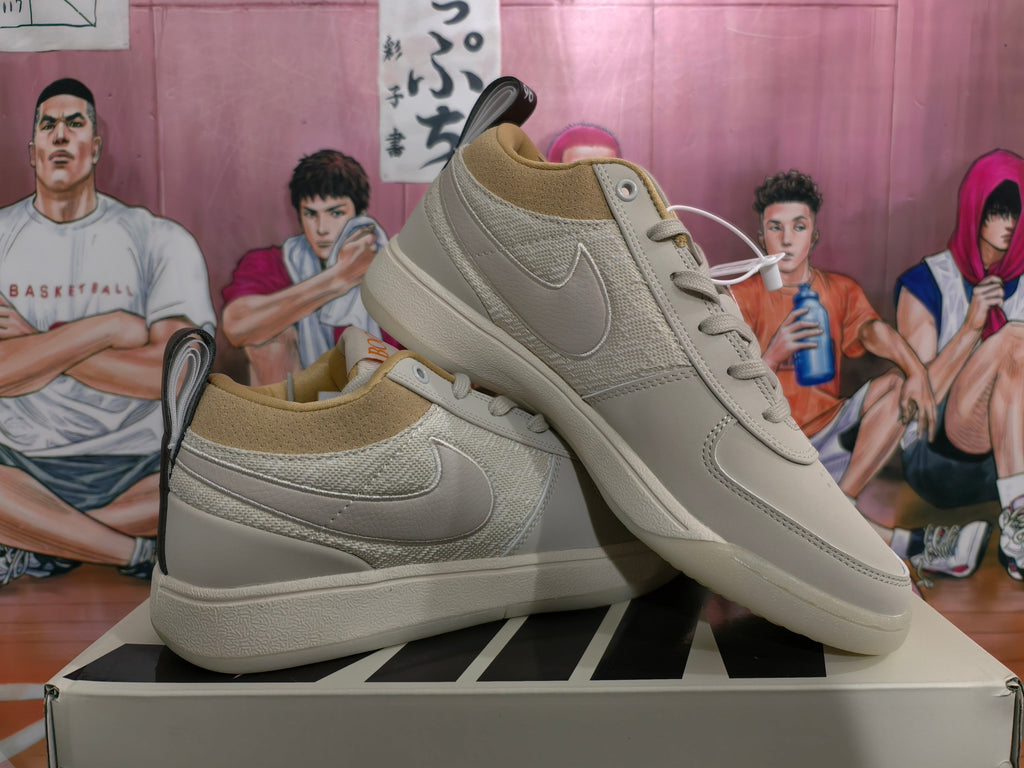 Nike Beige Low-Top Sneakers