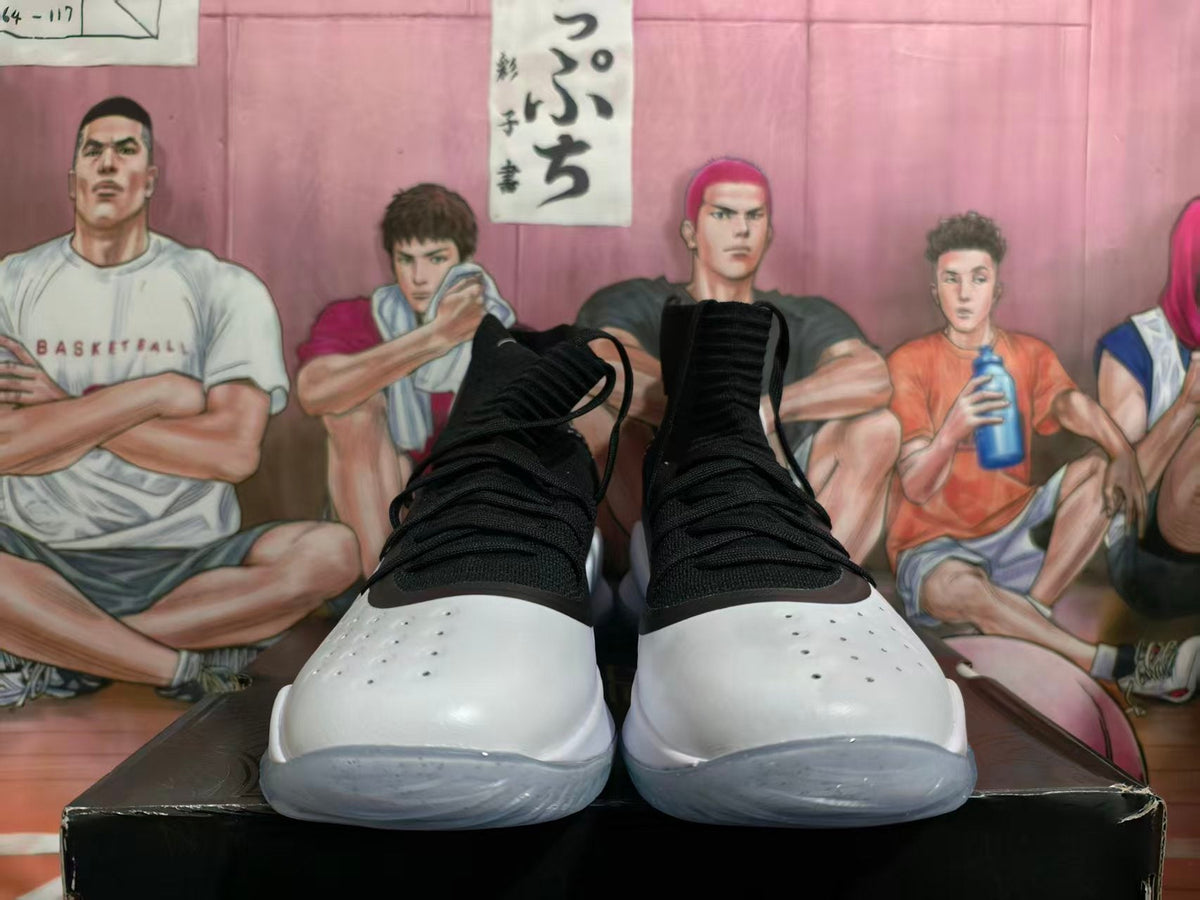 Nike LeBron 20 Basketball Shoes in White and Black