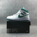 Jordan Air Jordan 1 Mid SE Mystic Green Sneakers CD6759-103