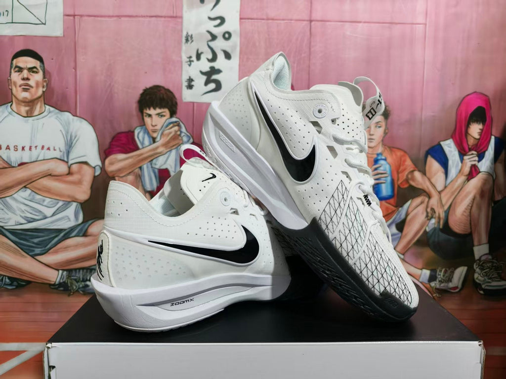 Nike White and Black Basketball Sneakers