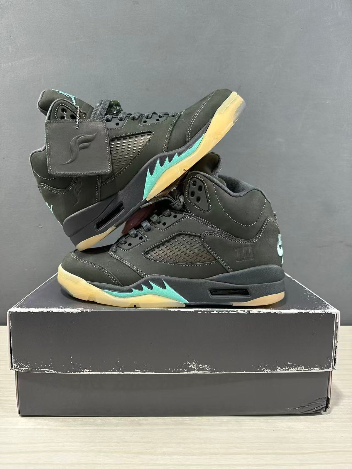 Jordan Air Jordan 5 Aqua Dark Green IU0734-001 Sneakers