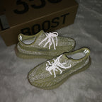 Yeezy 350 V2 Sneakers Olive Green