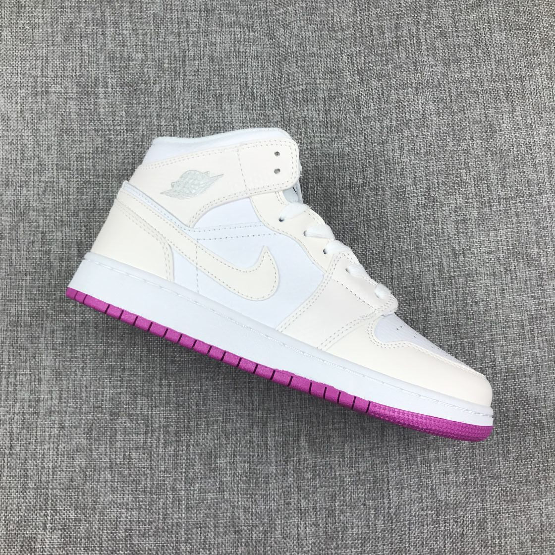 Jordan Air Jordan 1 Mid GG Sneakers White Grey Pink