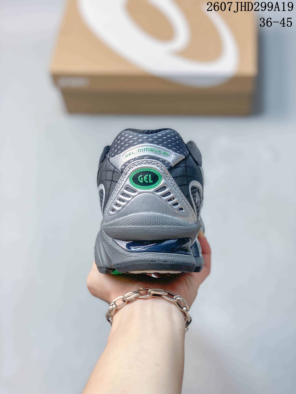 ASICS Gel-Nimbus 10.1 Retro Running Sneakers Silver Green