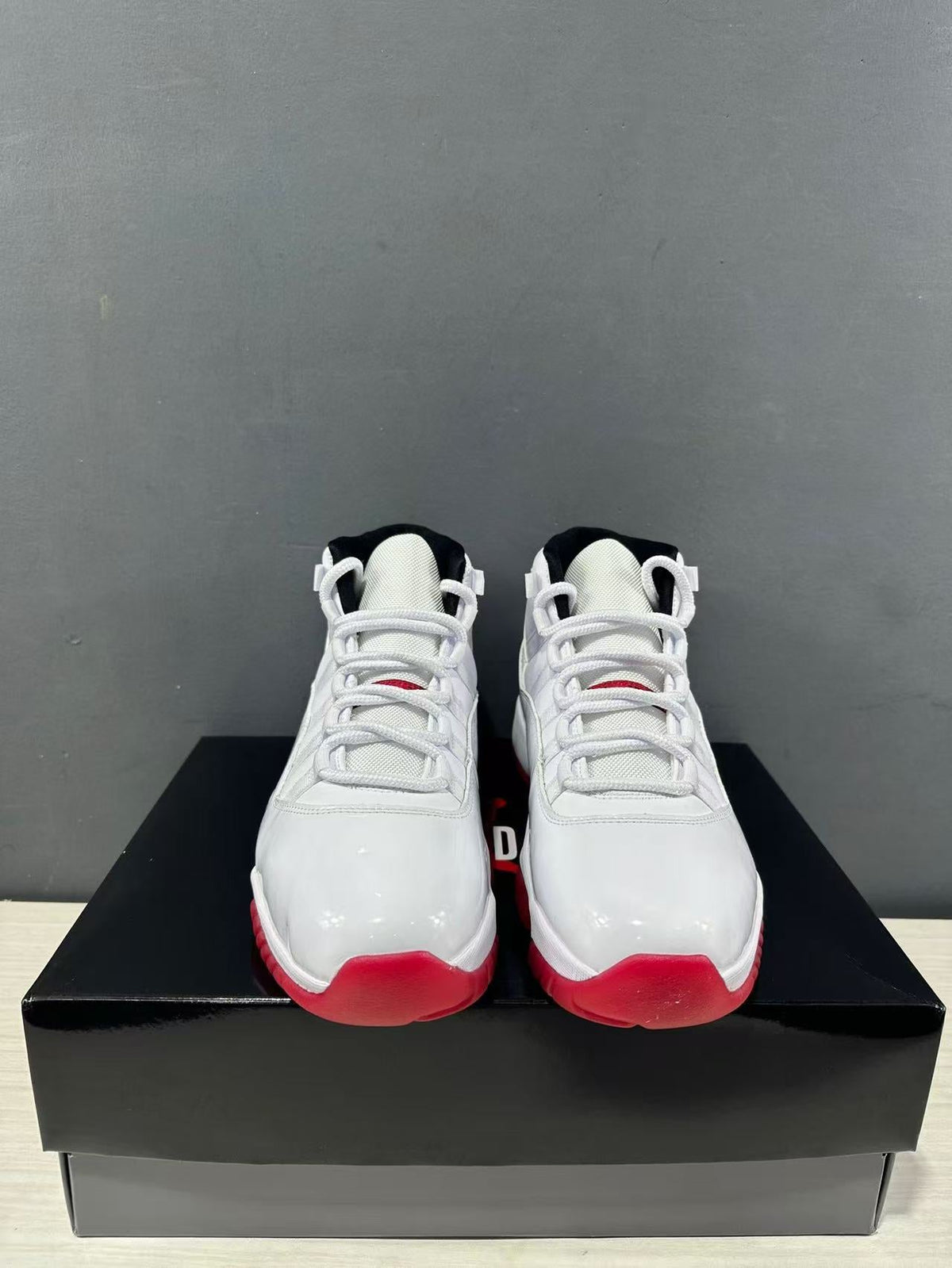 Jordan Air Jordan 11 Retro Low White and Red CT8012-160