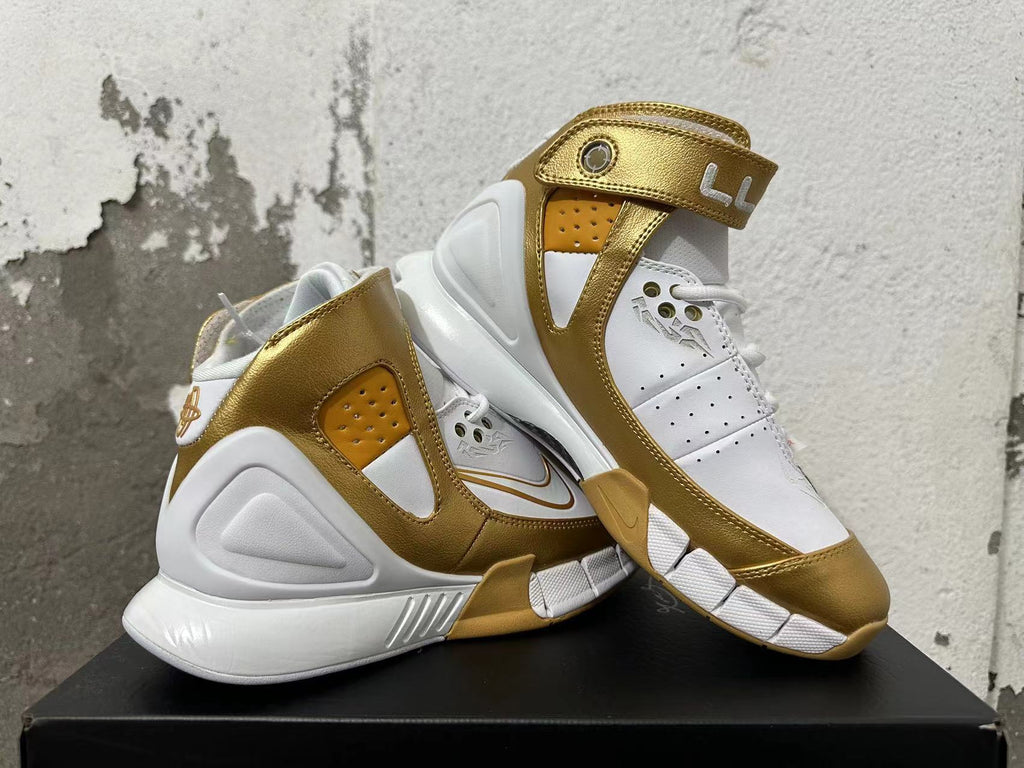 Nike Zoom 2K5 White and Metallic Gold Basketball Shoes