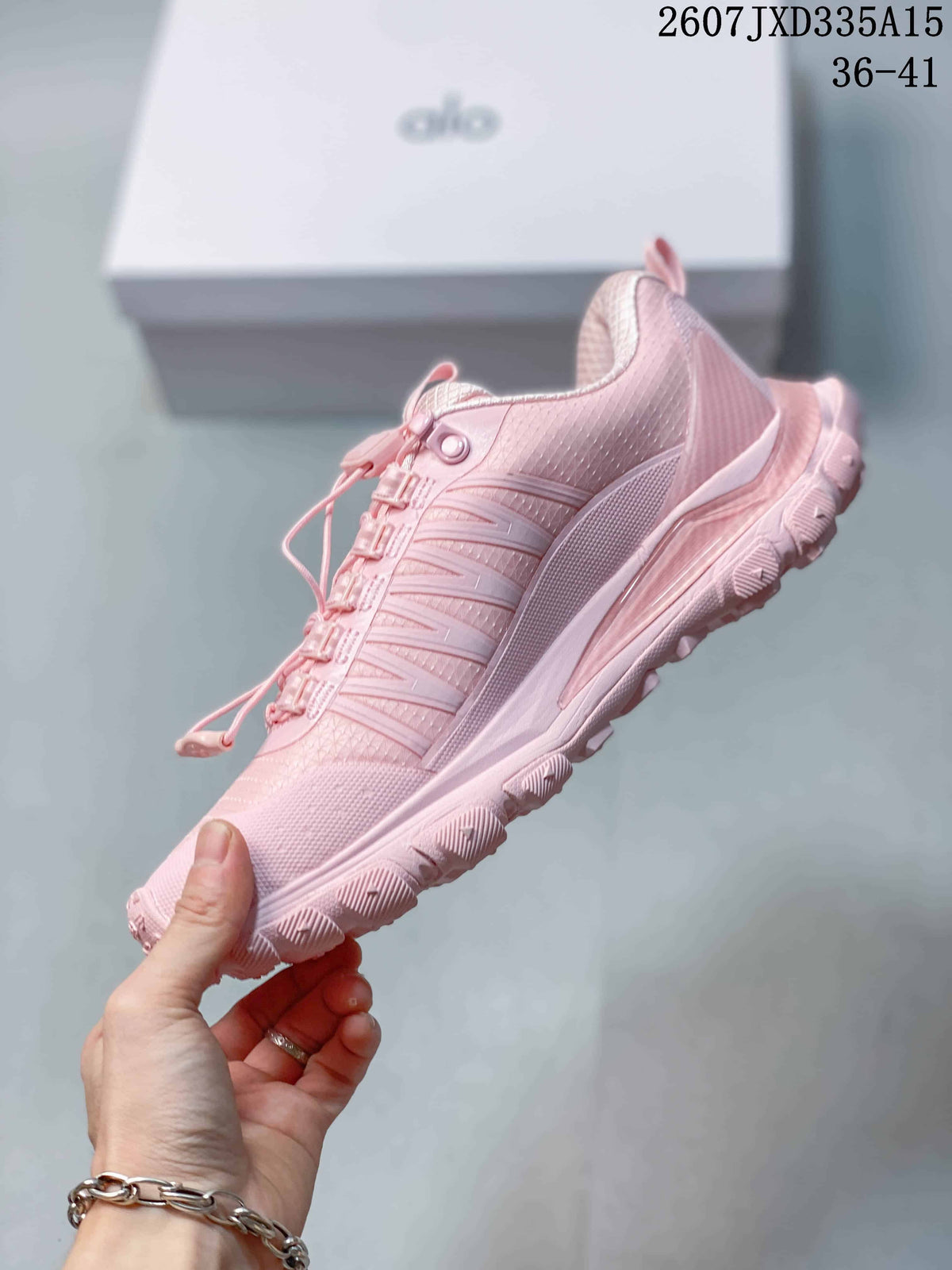 Alo Yoga Alo Runner Trail Sneakers Pink 2607JXD335A15