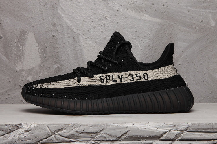 Yeezy 350 V2 Black White Sneakers SPLY-350