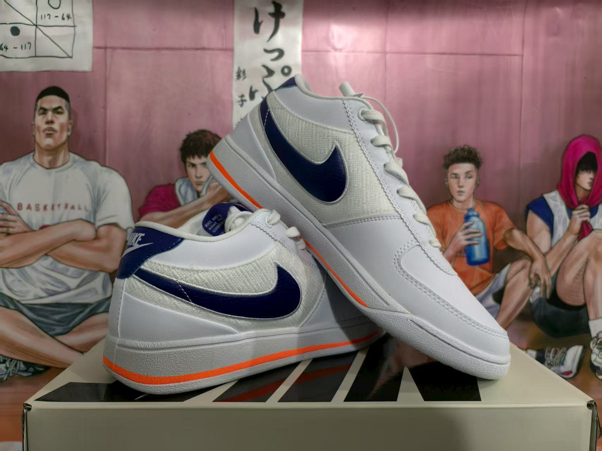 Nike White and Purple Low-Top Sneakers