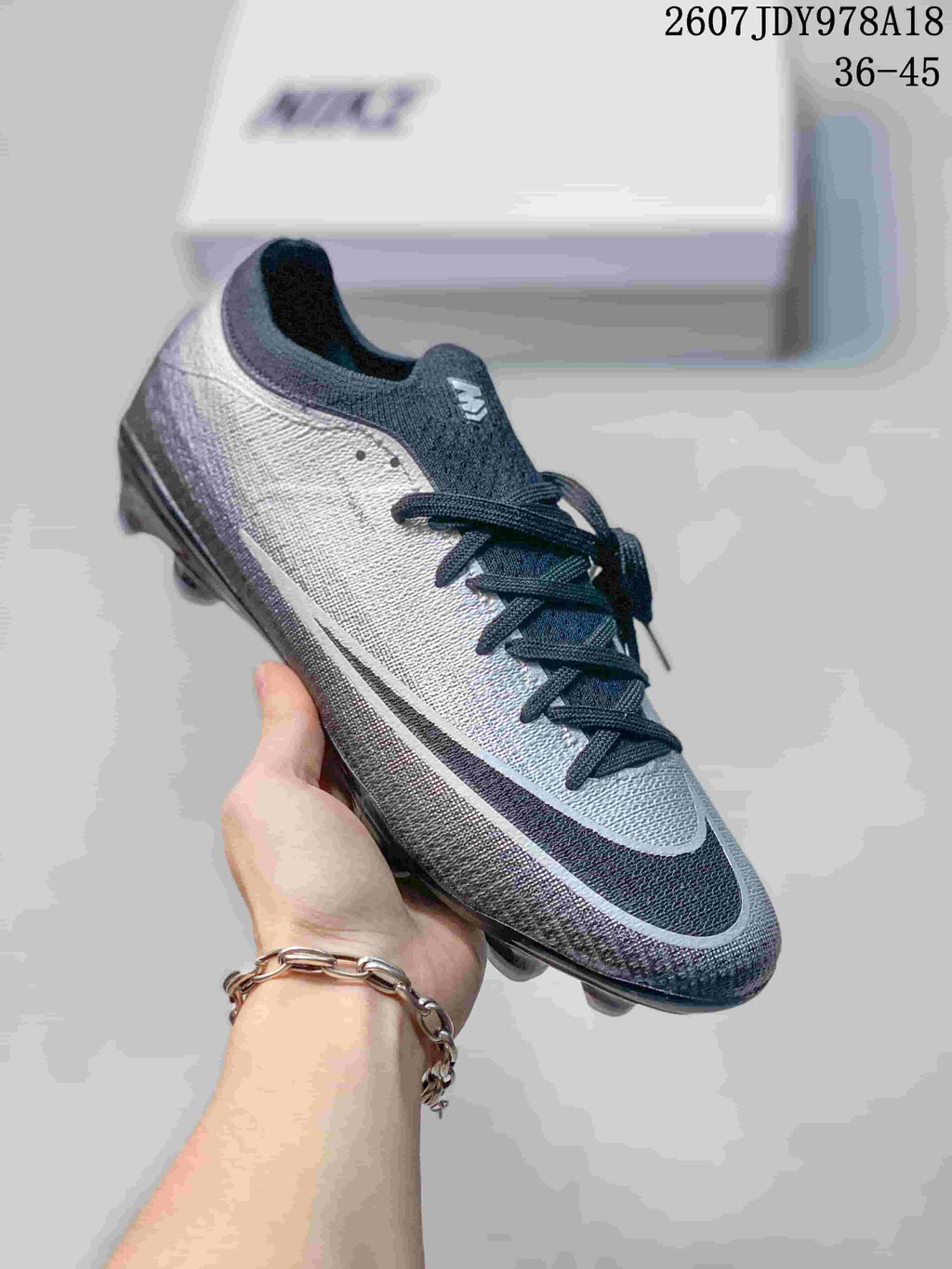 Nike Mercurial Vapor 16 Air Zoom Elite AG-PRO Soccer Cleats