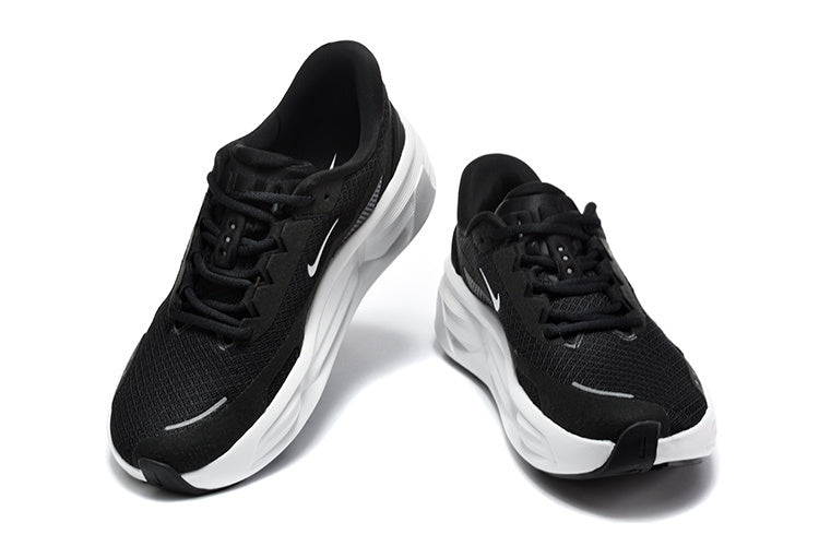 Nike Comfort Ride EasyOn Black and White Sneakers