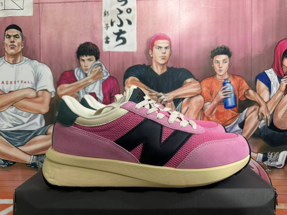 New Balance U370 Pink Sneakers