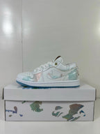 Jordan Air Jordan 1 Low SE Steam Puppet White Sneakers FN8901-164