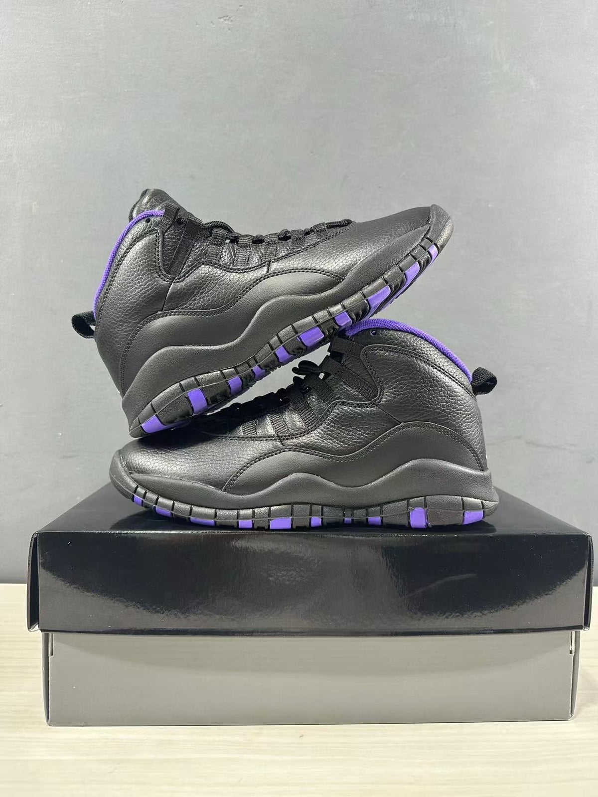 Jordan Air Jordan 10 High Black and Purple Sneakers 130209-051