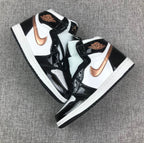 Jordan Air Jordan 1 Mid Sneakers Black White Gold 852542-007