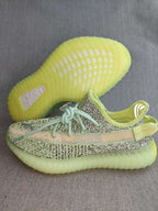 Yeezy 350 V2 Sneakers Green Black Knit