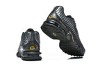 Nike Air Max Plus SE Black Sneakers