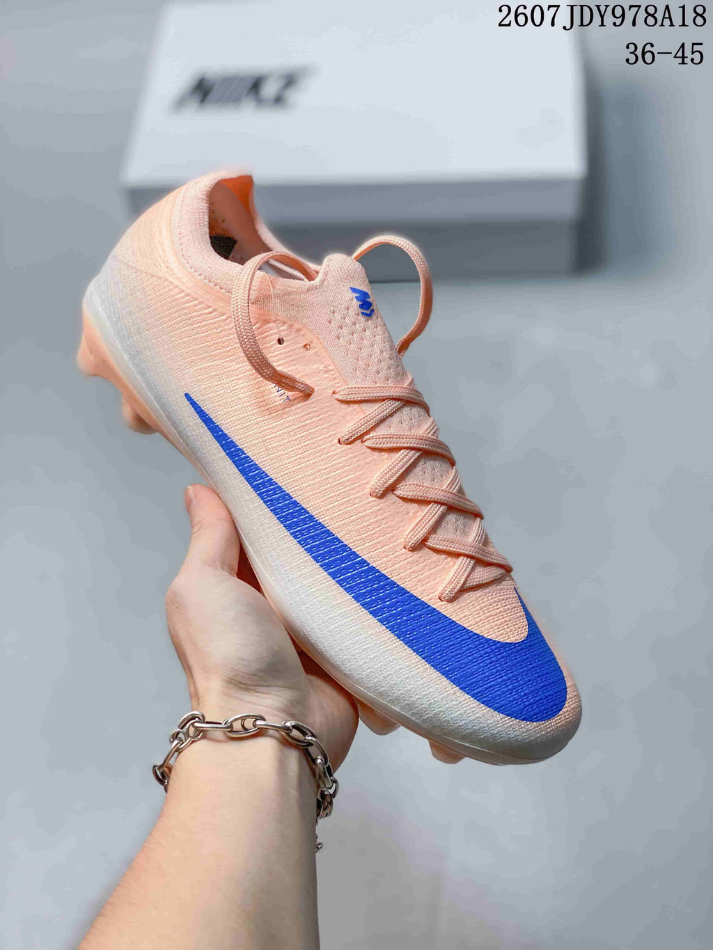 Nike Mercurial Vapor 16 Air Zoom Elite AG-PRO Soccer Cleats