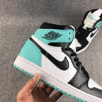 Jordan Air Jordan 1 High Sneakers Mint Green Black White