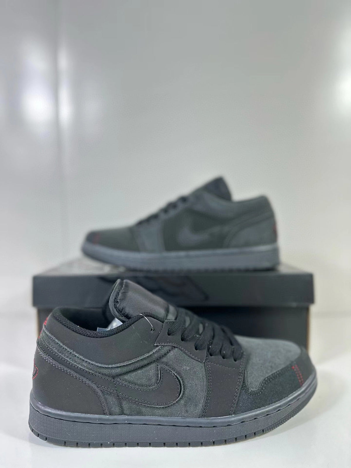 Air Jordan 1 Low SE Craft Dark Grey Sneakers FD8635-001