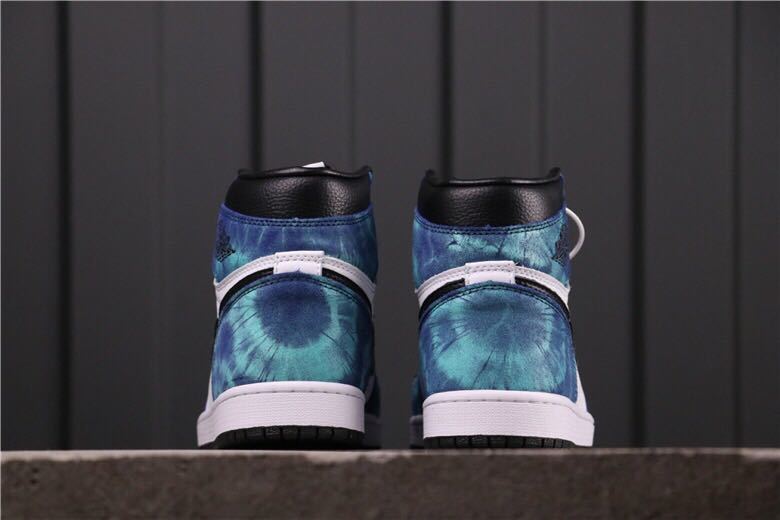 Jordan Air Jordan 1 Tie-Dye High-Top Sneakers Blue Black White
