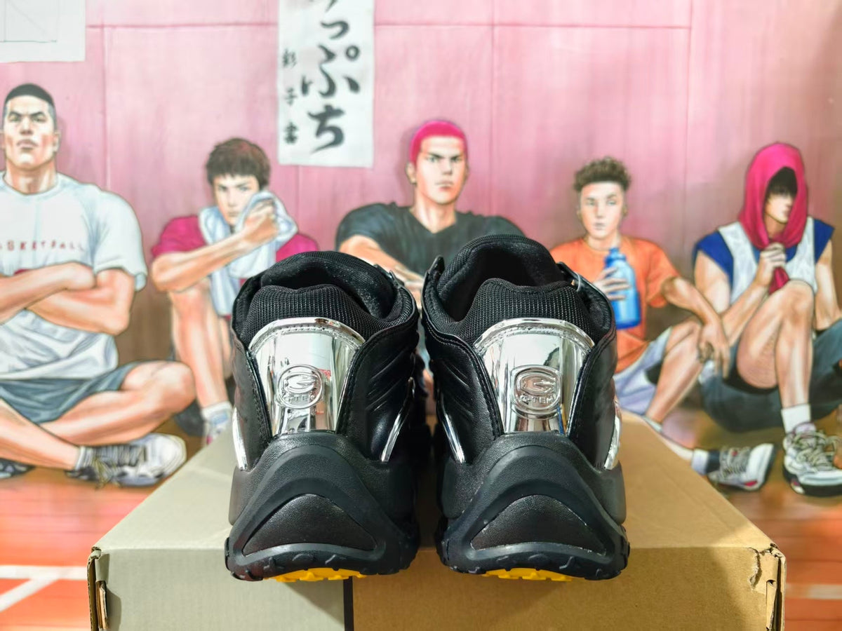 Nike Shox Black Silver Sneakers