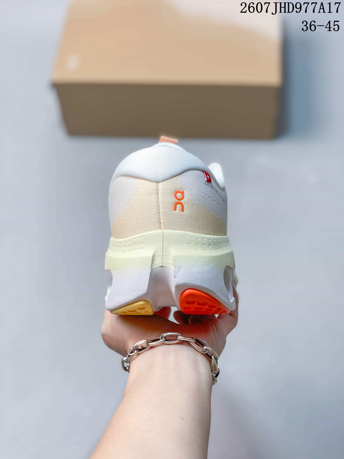 On Cloudtilt Sneakers White Orange