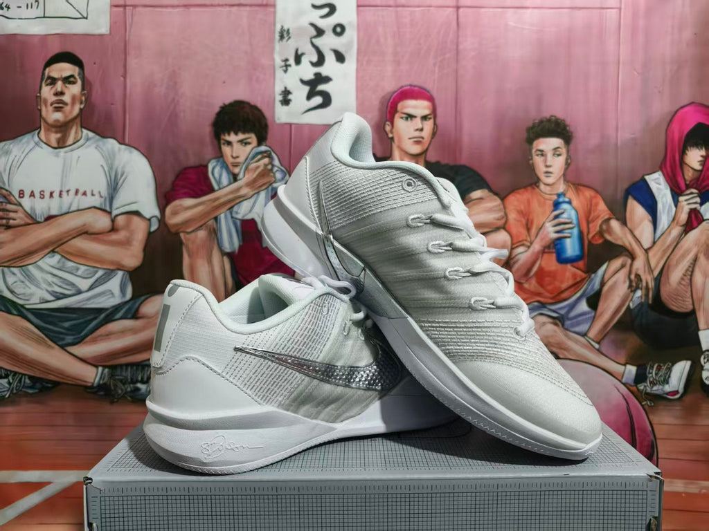 Nike Kobe 8 Basketball Shoes, White Silver