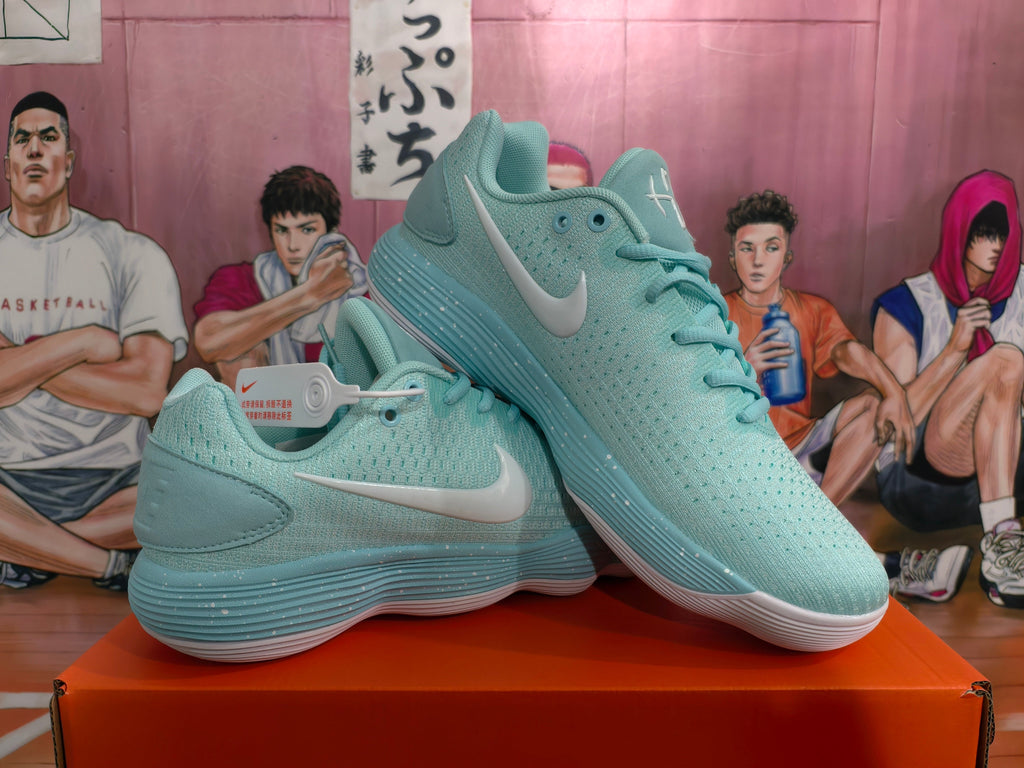 Nike Mint Green Sneakers