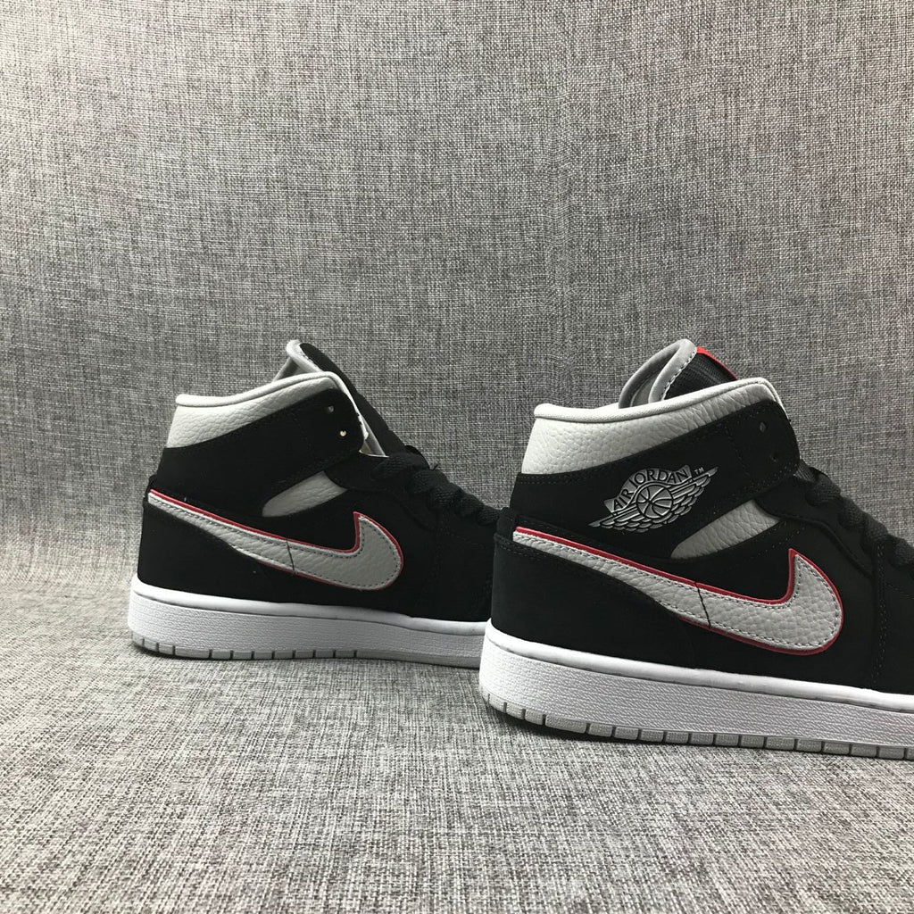 Jordan Air Jordan 1 Mid Black Silver Red 554724-060