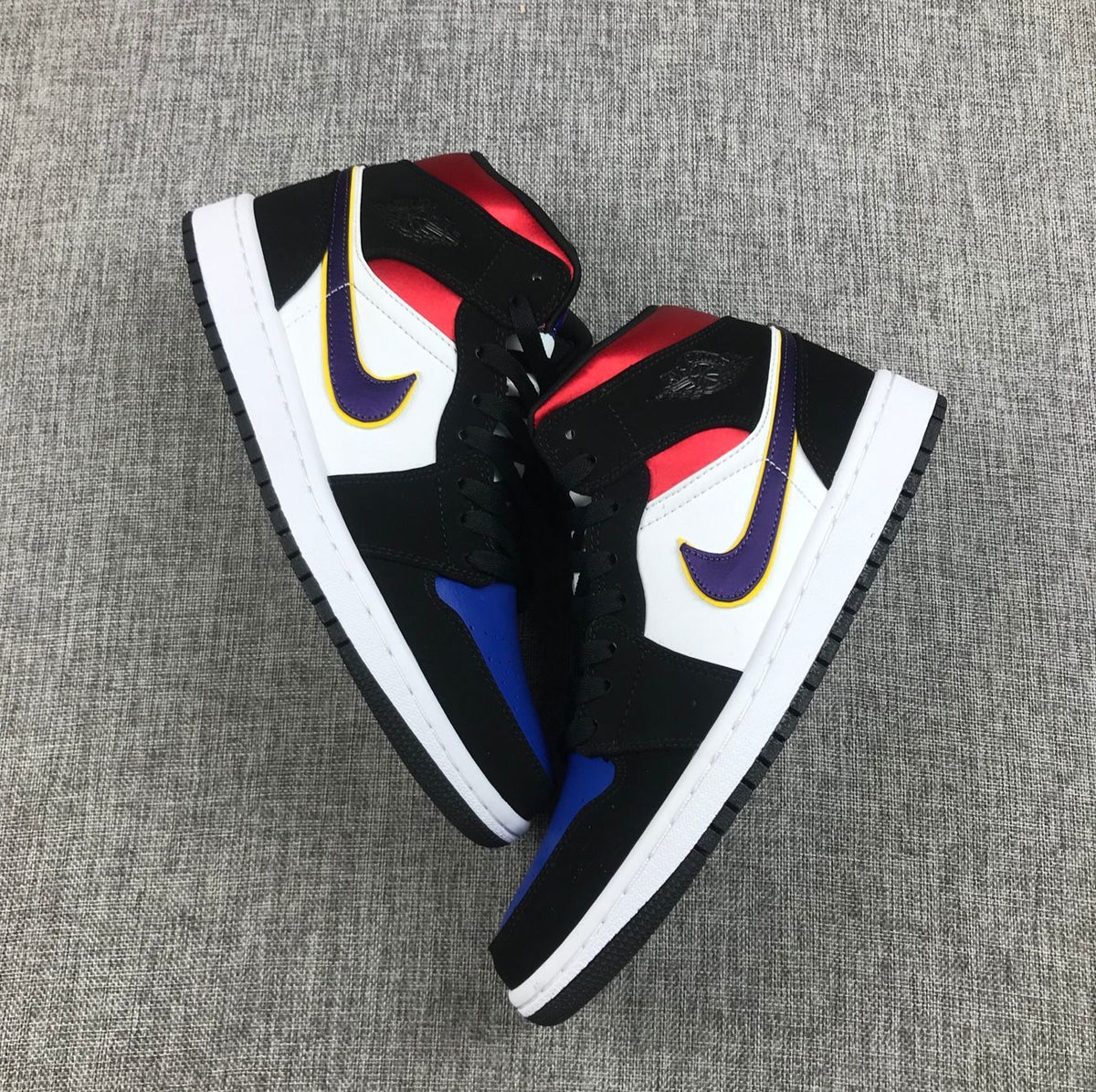 Jordan 1 Mid Satin Lakers Top 3 Sneakers 852542-005